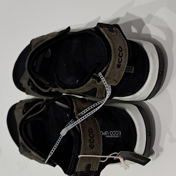 Ecco Men's Offroad Sandal Upcycle Edition - Picture 4 of 7